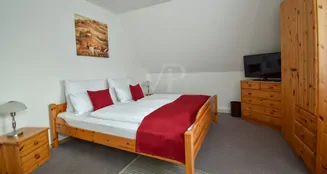 von_poll_real_estate_property_24432015_image_21