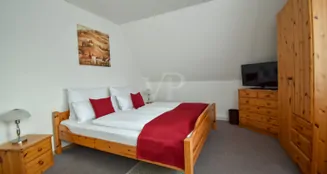 von_poll_real_estate_property_24432015_image_21