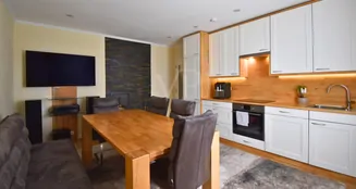 von_poll_real_estate_property_25432203_image_6