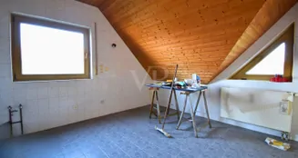 von_poll_real_estate_property_25333032_image_17