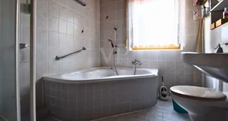 von_poll_real_estate_property_25333032_image_10