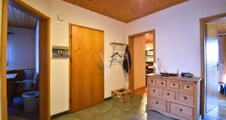 von_poll_real_estate_property_25333032_image_5