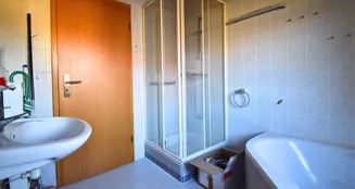 von_poll_real_estate_property_25333032_image_19