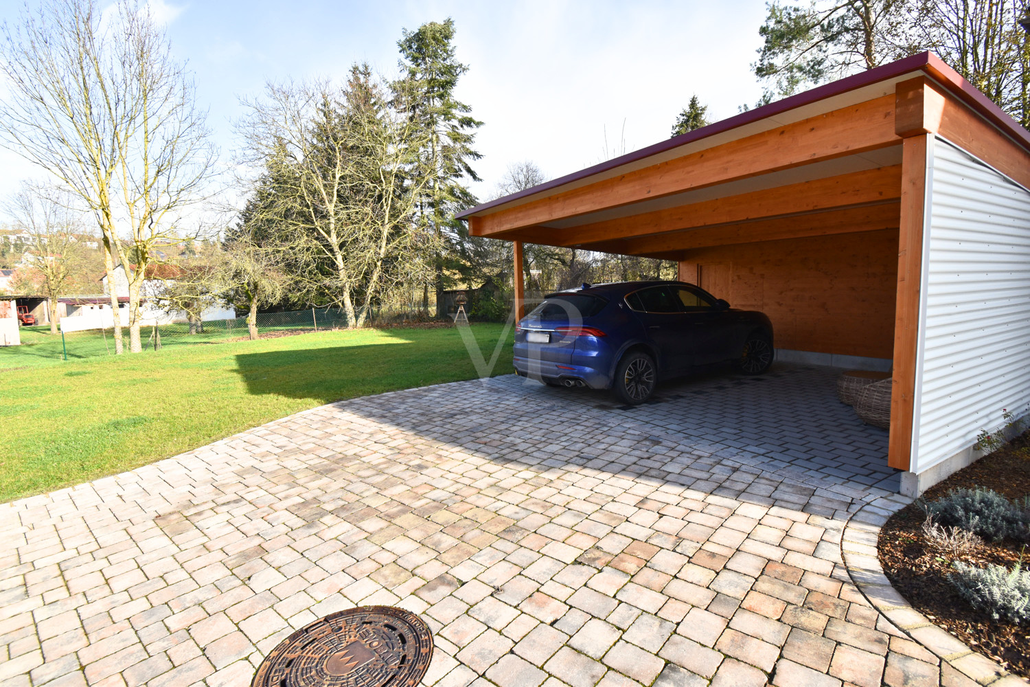 Carport