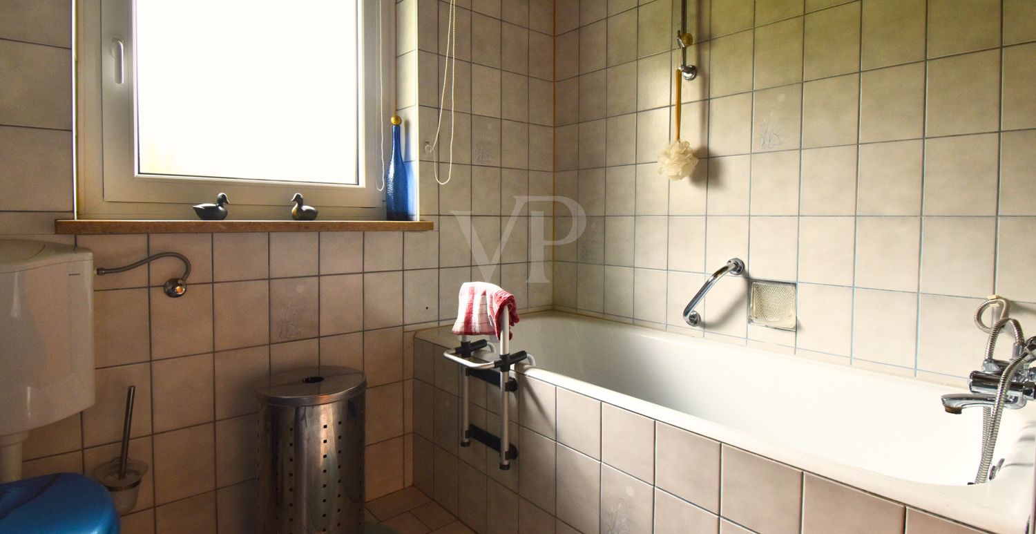 Badewanne OG Rechts