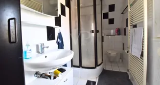 von_poll_real_estate_property_25333502_image_21