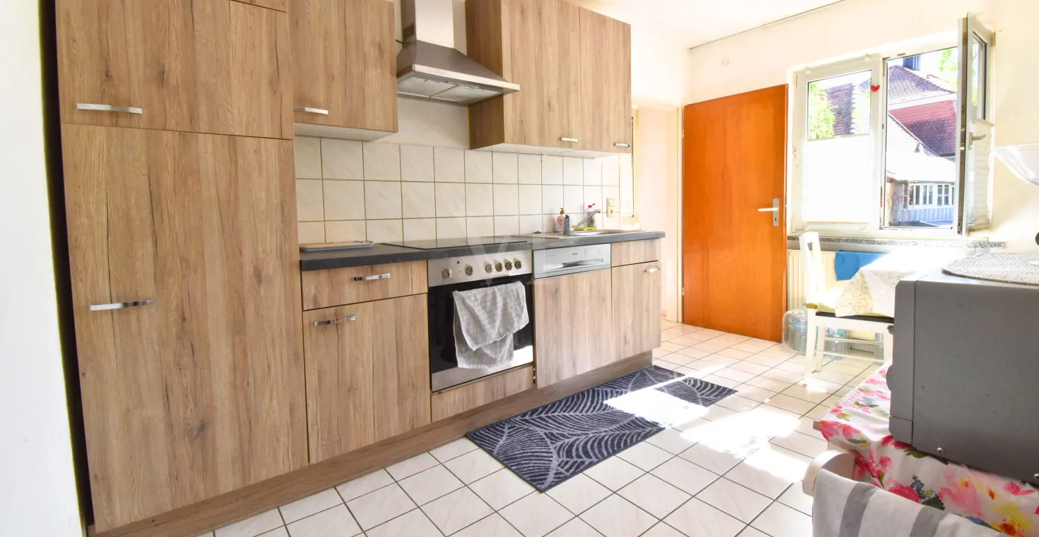 OG rechts: Küche-Essbereich