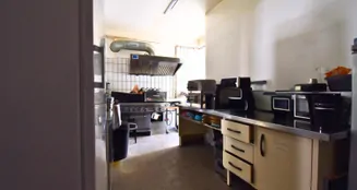 von_poll_real_estate_property_25333502_image_8