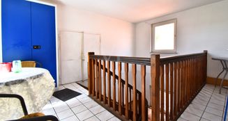 von_poll_real_estate_property_25333502_image_21