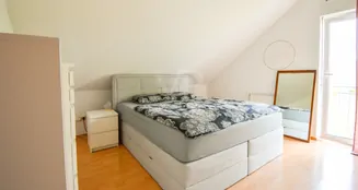 von_poll_real_estate_property_25432104_image_3