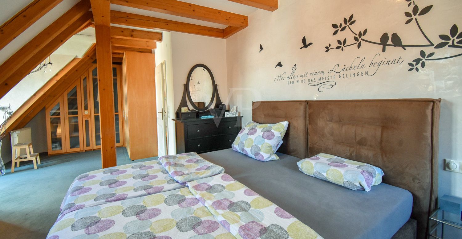 Schlafzimmer DG