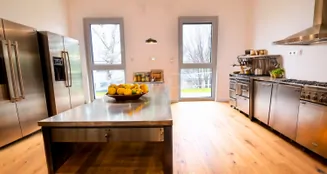 von_poll_real_estate_property_25333020_image_12