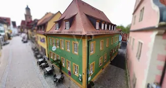 von_poll_real_estate_property_25432002_image_0