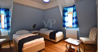 von_poll_real_estate_property_25432002_image_13