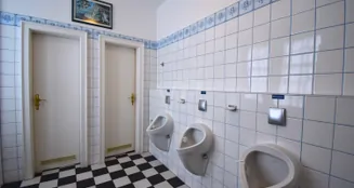 von_poll_real_estate_property_25432003_image_11