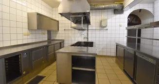 von_poll_real_estate_property_25432003_image_13