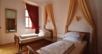 von_poll_real_estate_property_25432003_image_25