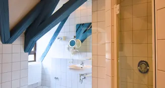 von_poll_real_estate_property_25432003_image_33