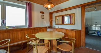 von_poll_real_estate_property_25432106_image_12