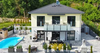 von_poll_real_estate_property_25333028_image_2