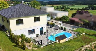 von_poll_real_estate_property_25333028_image_2