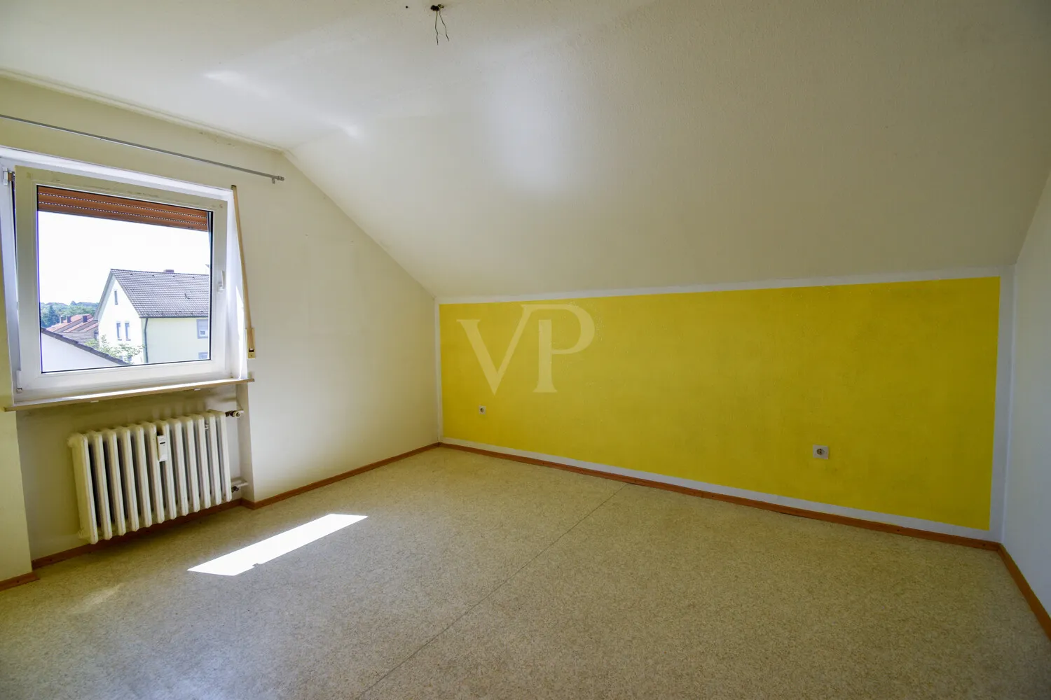 Schlafzimmer DG