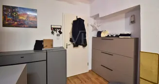 von_poll_real_estate_property_25432210_image_3