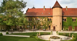 von_poll_real_estate_property_25432007_image_2