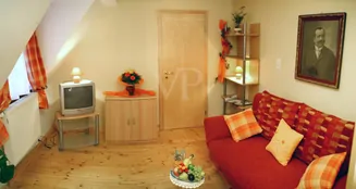 von_poll_real_estate_property_25432007_image_17