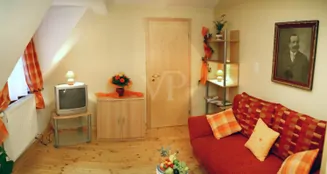 von_poll_real_estate_property_25432007_image_17