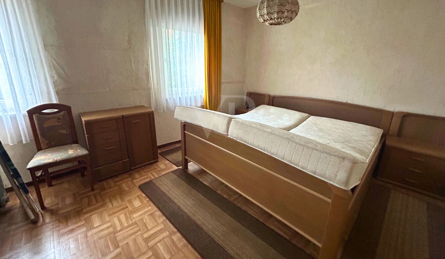 Schlafzimmer EG
