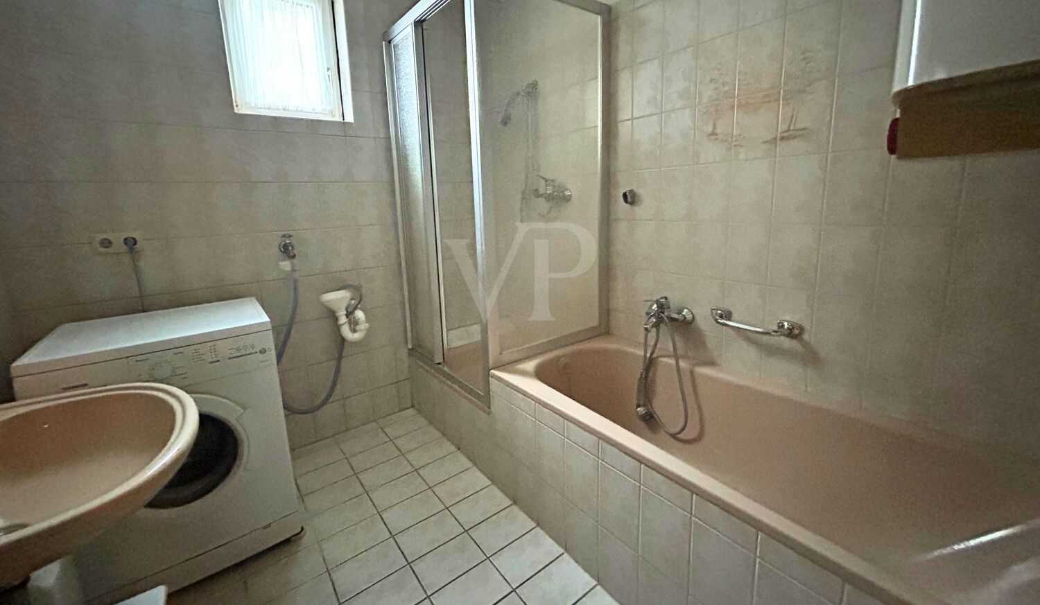 Badezimmer EG