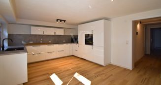 von_poll_real_estate_property_25432204_image_6