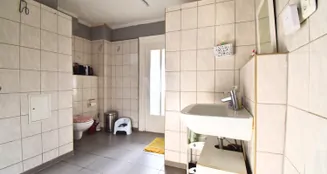 von_poll_real_estate_property_25333506_image_10