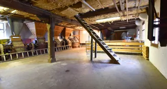 von_poll_real_estate_property_25333506_image_17