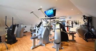 von_poll_real_estate_property_25432206_image_16