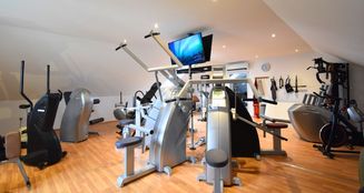von_poll_real_estate_property_25432206_image_16