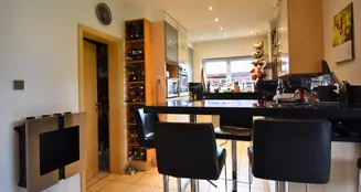 von_poll_real_estate_property_25432206_image_9