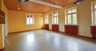 von_poll_real_estate_property_25432111_image_8