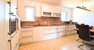 von_poll_real_estate_property_25333030_image_5