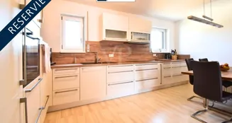 von_poll_real_estate_property_25333030_image_0