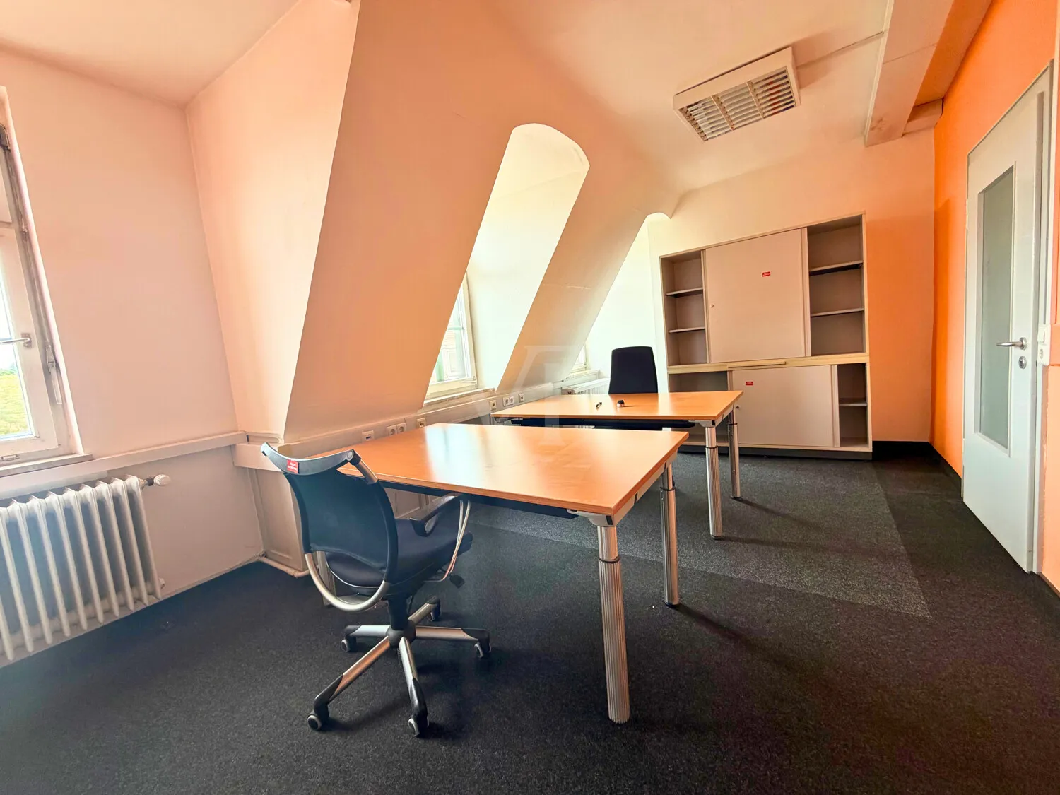 Büro DG