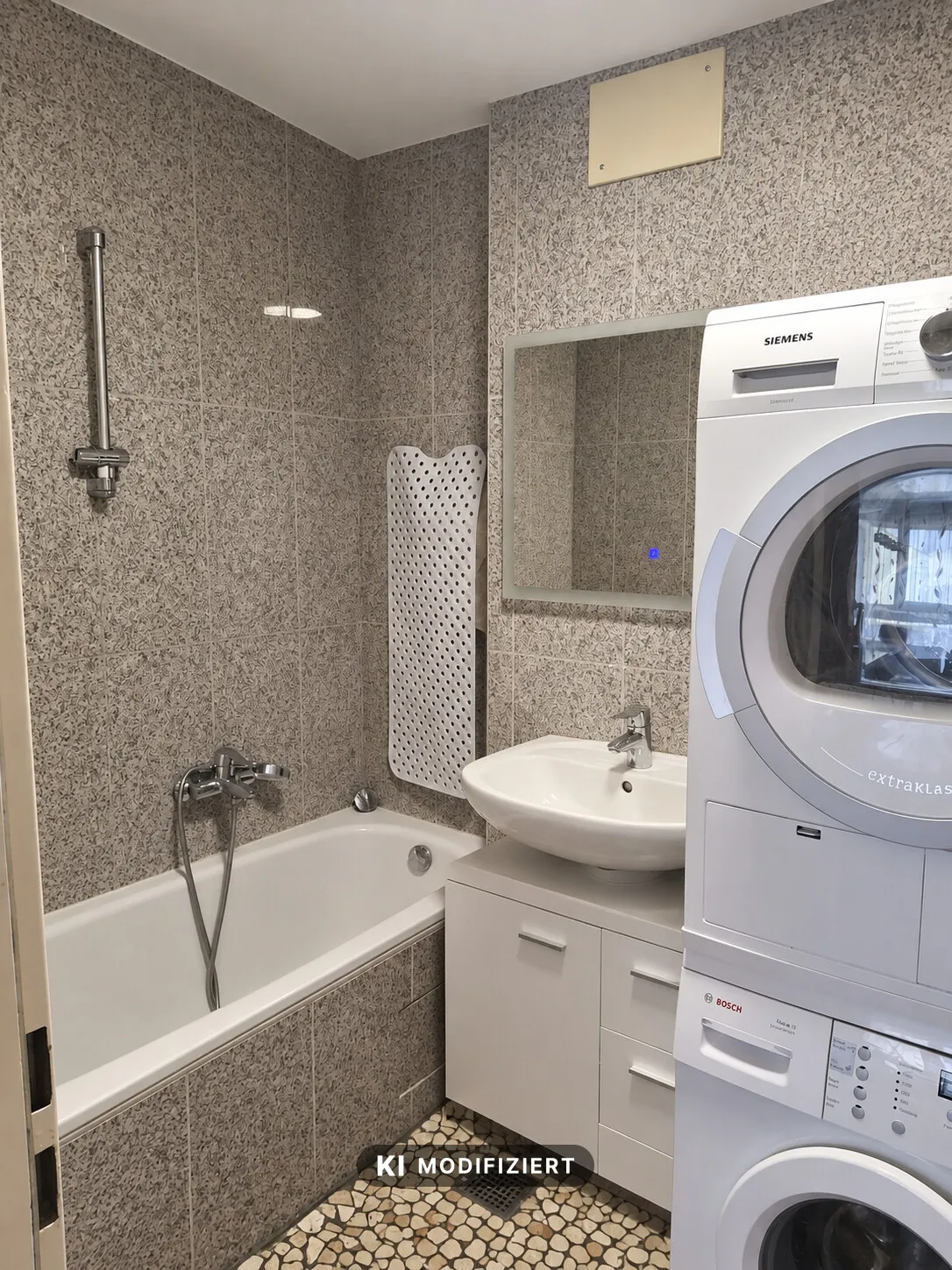 Badez. 1 mit Wanne