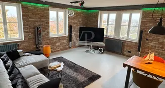 von_poll_real_estate_property_24446023_image_3