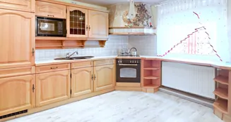 von_poll_real_estate_property_25446015_image_7