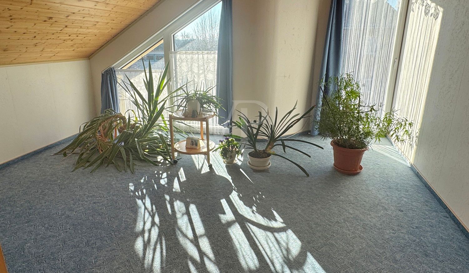 Schlafzimmer 1 DG