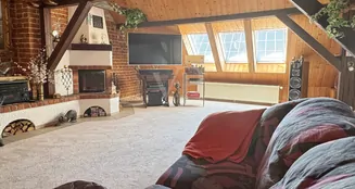 von_poll_real_estate_property_25446009_image_24