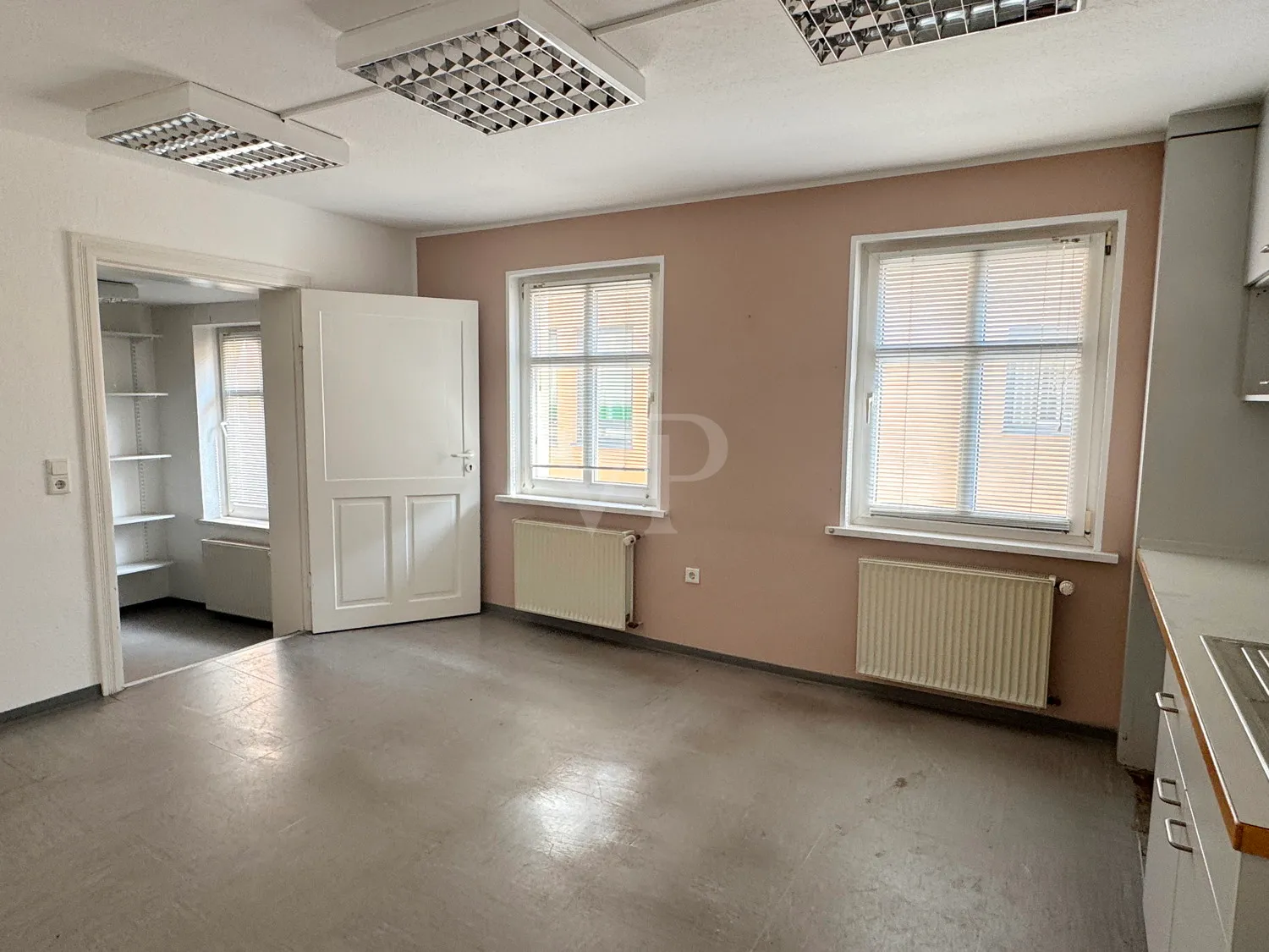 OG Büro - Küche- & Aufenthaltsraum