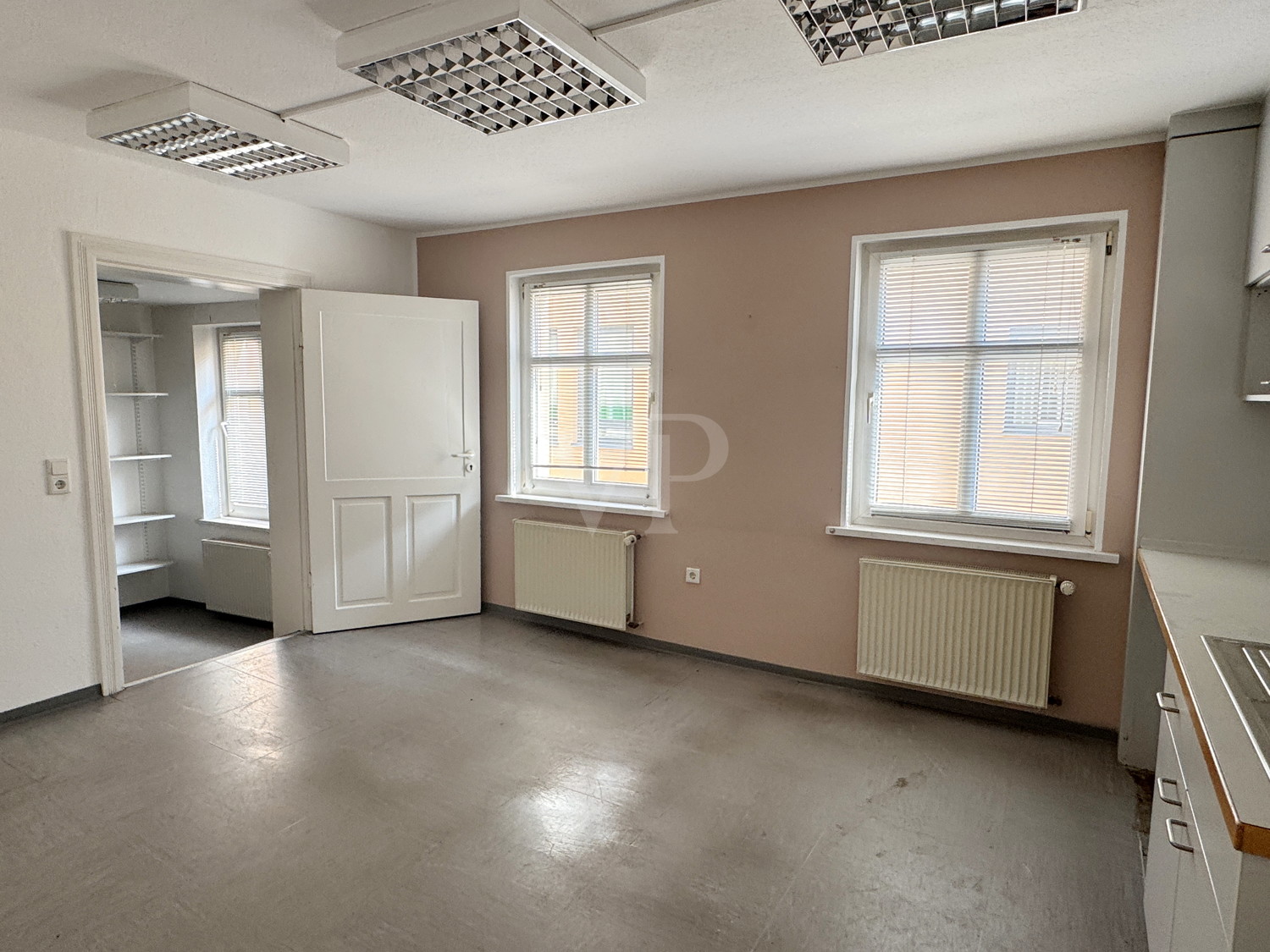 OG Büro - Küche- & Aufenthaltsraum