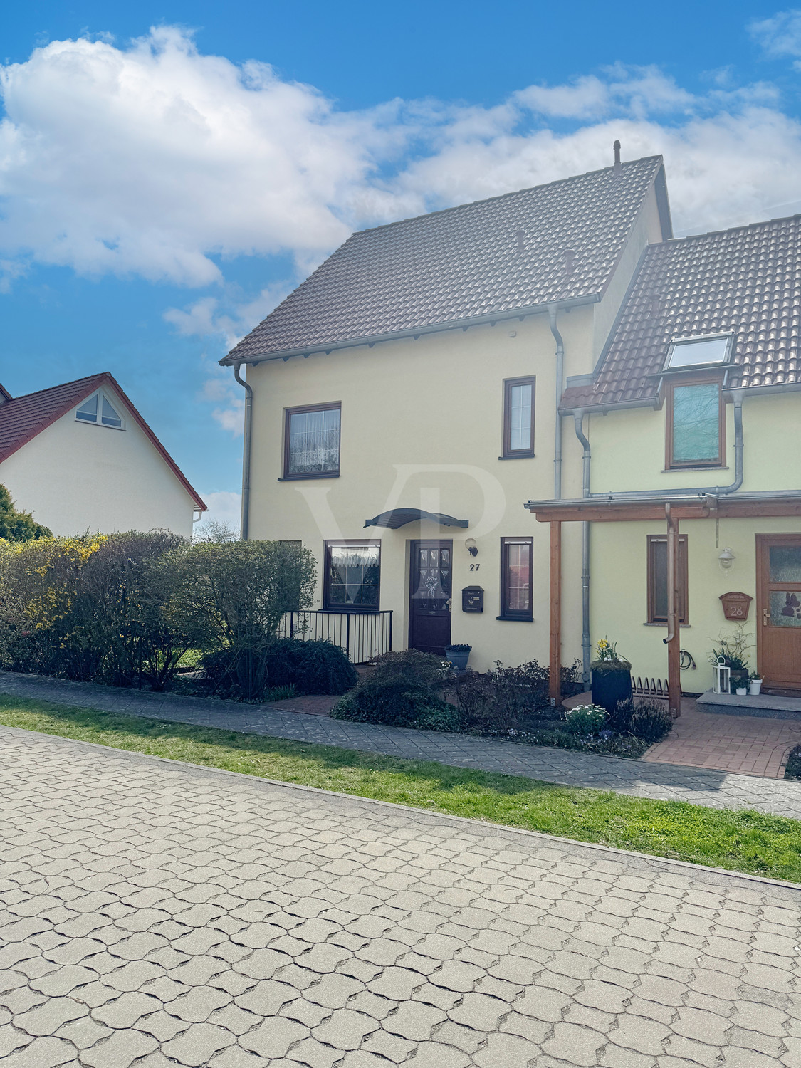 Außenbereich Front